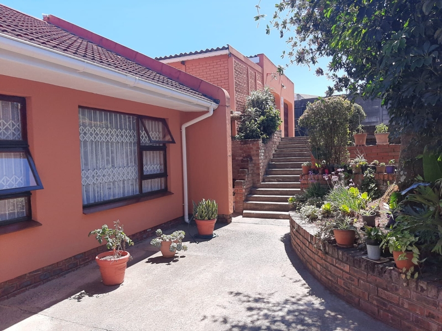 3 Bedroom Property for Sale in Haven Hills Eastern Cape